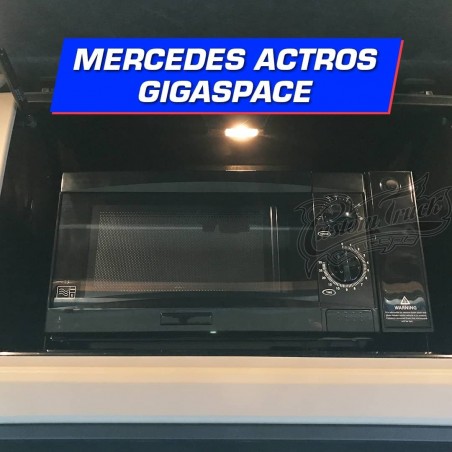 Four Micro onde 24v camion Mercedes Actros Gigaspace