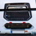 Zoom sur la Grille de calandre inox pour Ford Cargo 1846