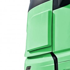 Vue de côté des déflecteurs de calandre pour camion Volvo FH Aero compatibles