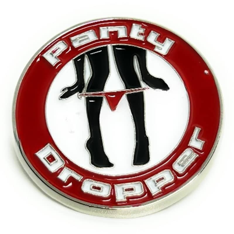 Pin's Panty Dropper Pin Up rouge noir et blanc en métal pour Routier