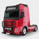 Camion Volvo FH Aero avec pare Buffle noir et accessoires compatibles