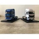 Maquettes Camions Iveco S-Way, vue de face sur la calandre