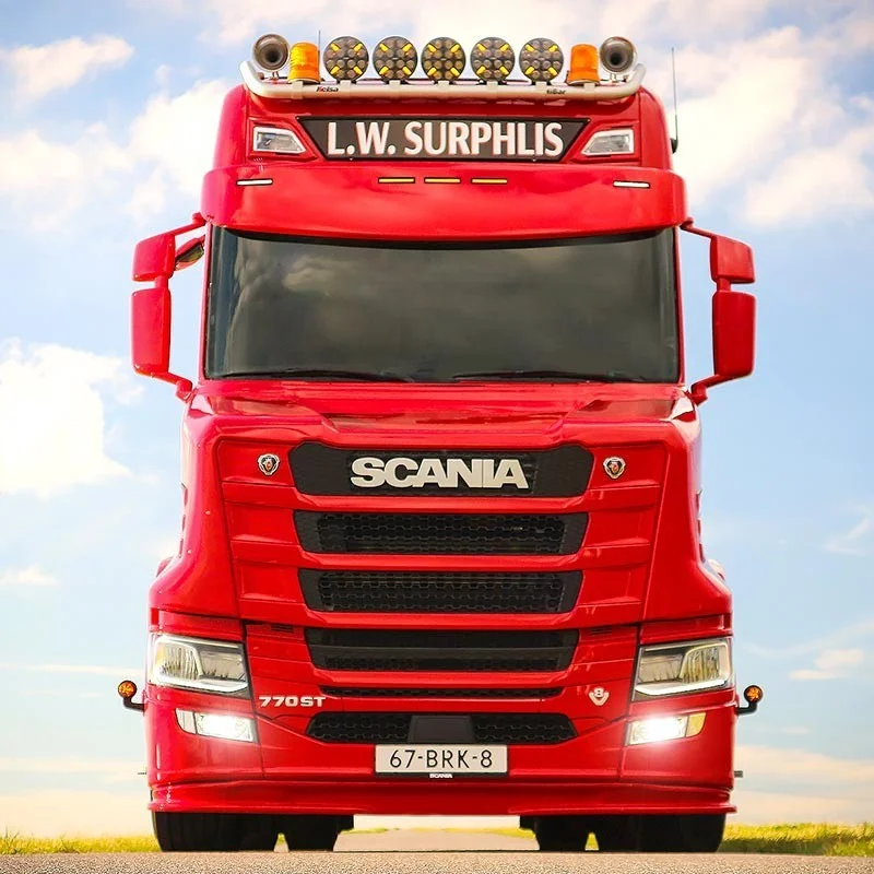 Visière Scania Next generation arrondie avec ou sans découpe pour les feux