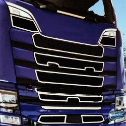 Habillages inox grille calandre Scania S500 pour veilleuses