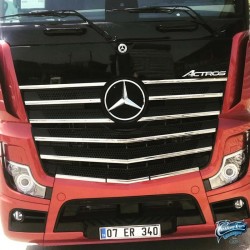 Truckdanet Accessoires en Acier Inoxydable pour Camion Mercedes Serie Actros MP4 Couvrant Les étapes 