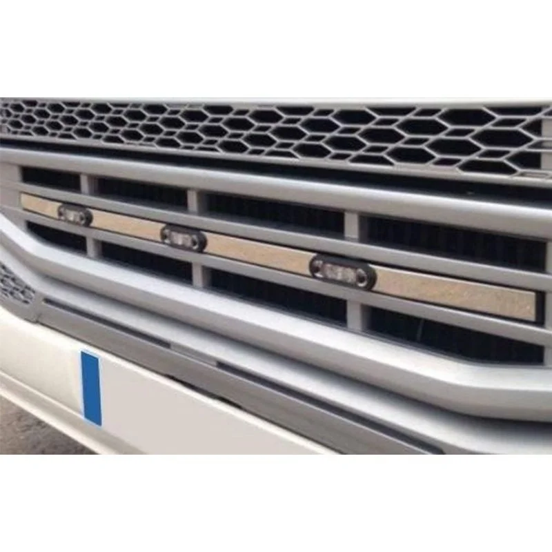 Baguette inox pour bas de grille Volvo FH4 2013 à 2020