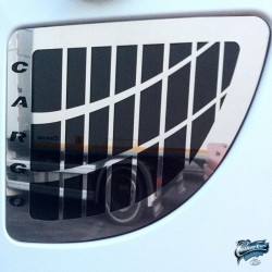 Habillages inox vitres de lit Ford Cargo