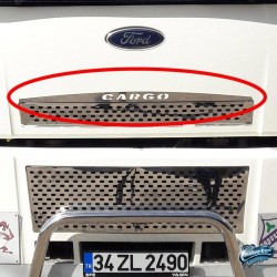 Habillage inox sur grille calandre Ford Cargo 2019 et avant