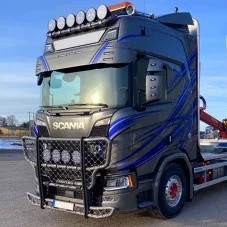 Visière Scania NTG 230x35cm découpe pour 9 veilleuses