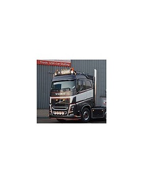 Rajout de Visière Polyester pour Tuning de Camion Volvo FH3 / FH4