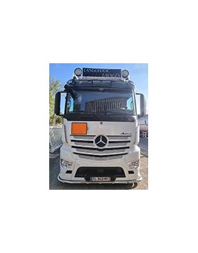 Camion décoré Mercedes Actros MP4 de Languedoc Lavage
