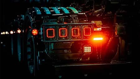 Feu Flash orange 4 LED sur camion 12-24 volts lentille sombre Dark Knight