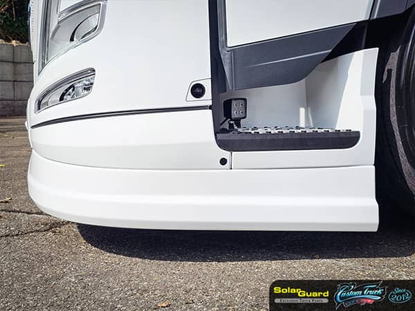 Côté du Spoiler camion Volvo FH Aero pour 5 Feux / 2 Feux / Lisse