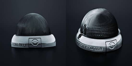 Equipement Feu Melon RGB IZE LED fumé 12V-24V dans cabine camion