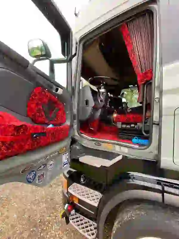 Accessoires pour intérieur de cabine Camion