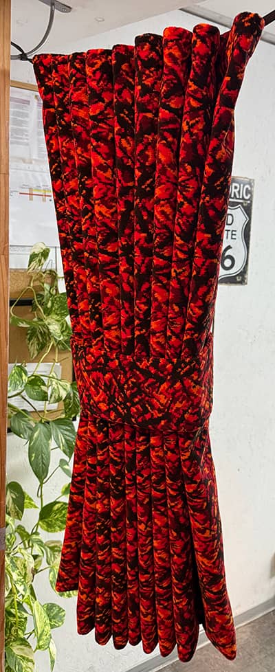 Rideaux tissu danois rouge pour cabine de camion