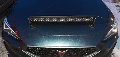 Paire de Supports courts ou larges pour Rampe LED / Longue portée / Phare de travail sur voiture